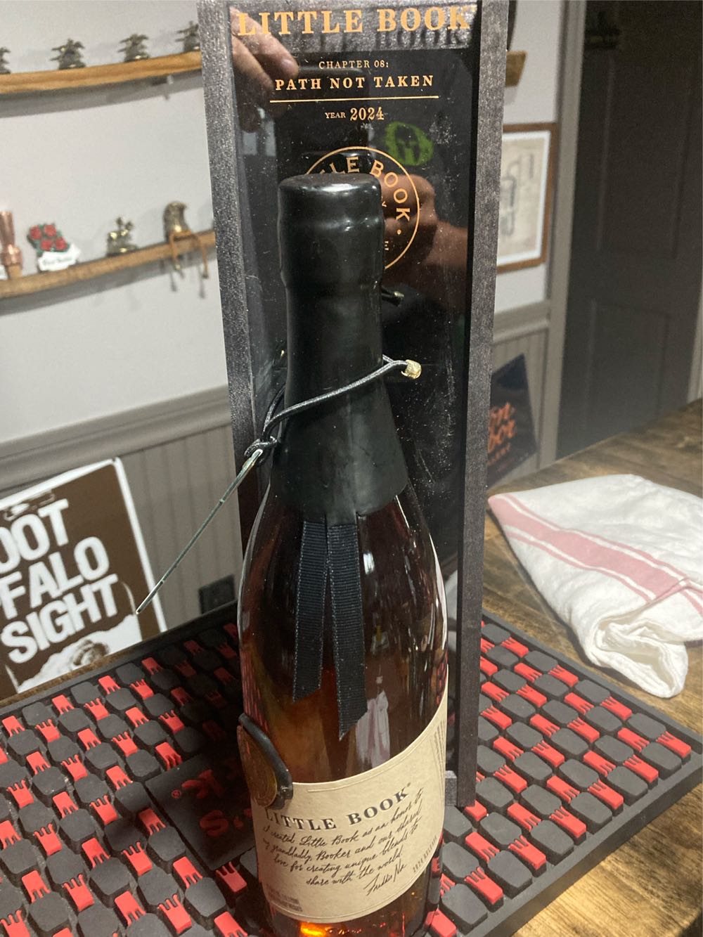 Booker’s Little Book Chapter 8 “Path Not Taken” - Jim B.Beam Distilling Co. (750 mL) alcohol collectible [Barcode 080686007814] - Main Image 4