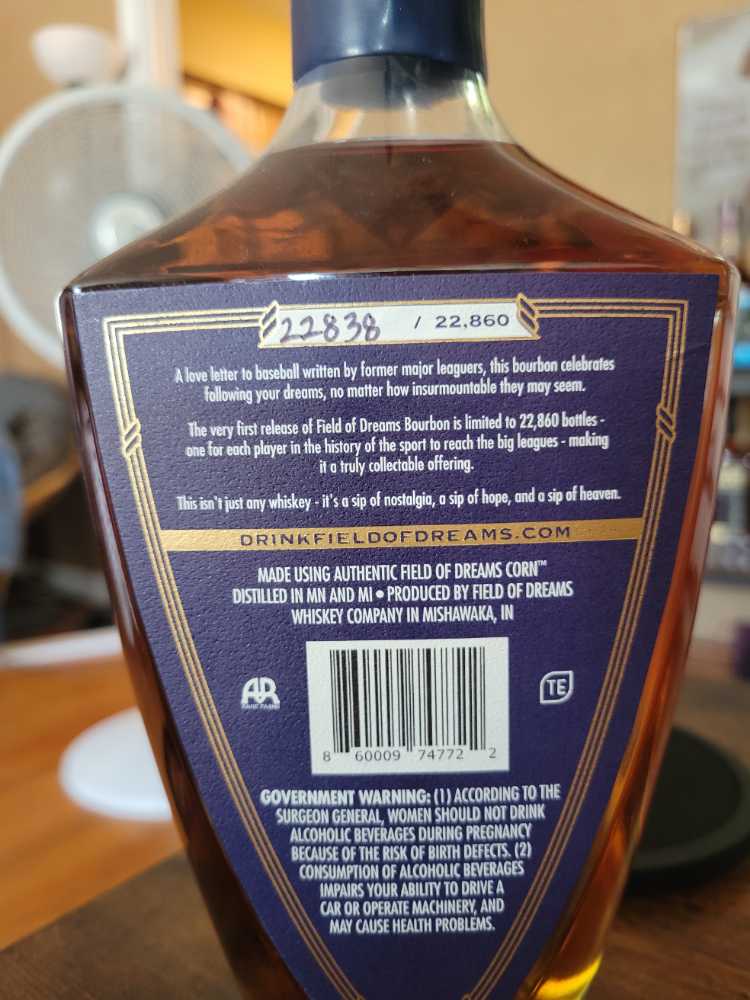 Field of Dreams Bourbon Whiskey - Field of Dreams Whiskey Company alcohol collectible [Barcode 860009747722] - Main Image 2