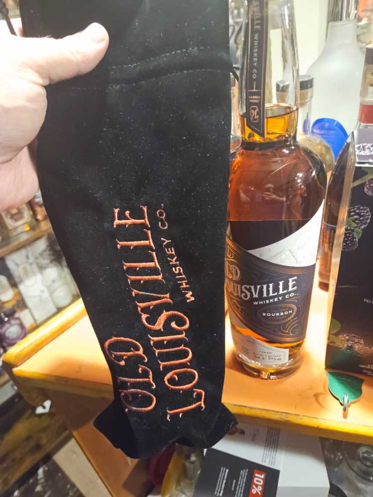 Old Louisville 11 Year Straight Bourbon Whiskey - Old Louisville Whiskey Company (750 mL) alcohol collectible - Main Image 4