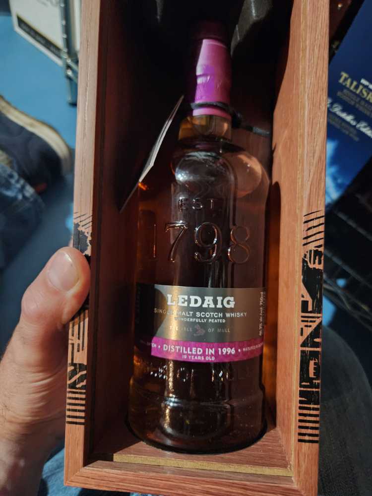 Ledaig And Sherry Finish Vintage Cask 19 Year 750 Ml Spirits  alcohol collectible [Barcode 5029704218257] - Main Image 3