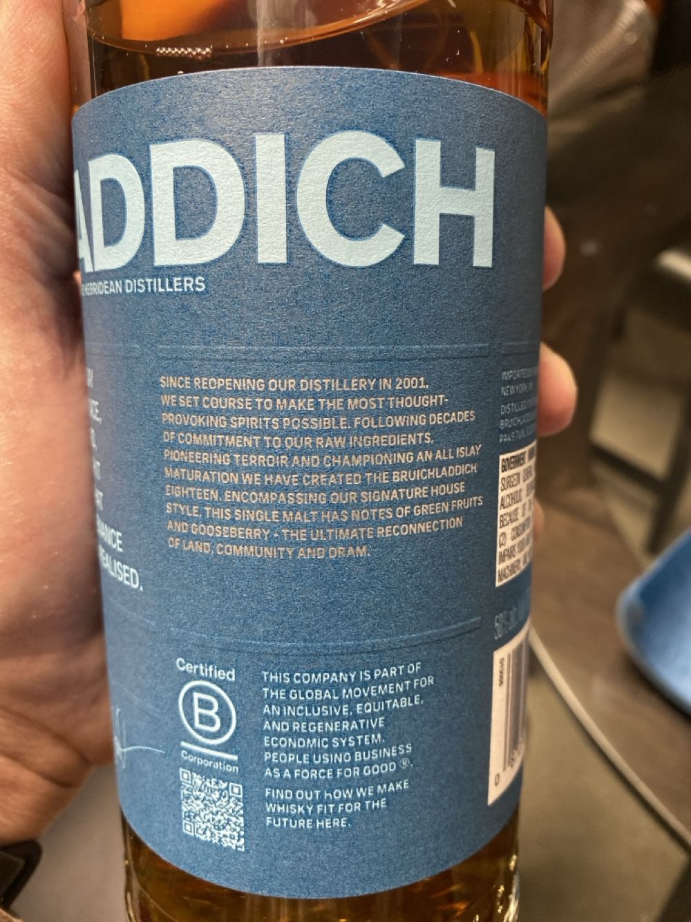 Bruichladdich Islay 18yr Scotch Single Malt Whiskey Whisky - Bruichladdich Distillery (750 mL) alcohol collectible [Barcode 087236701338] - Main Image 3