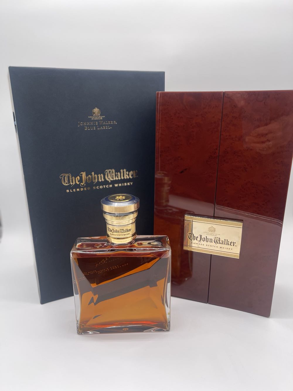 The John Walker - John Walker and Sons (750 mL) alcohol collectible [Barcode 088076174603] - Main Image 2