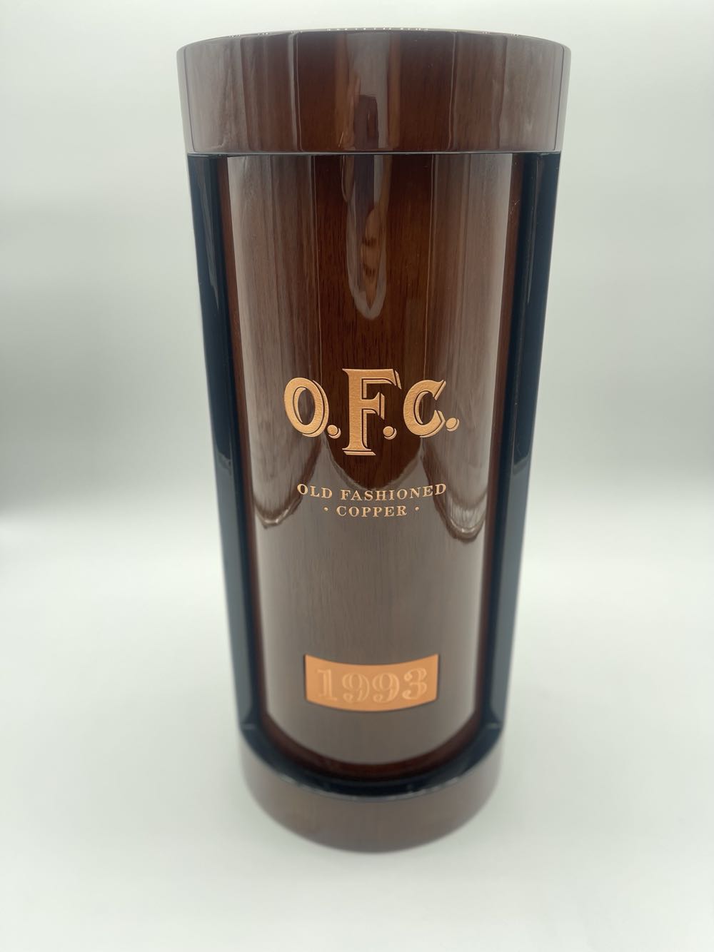 Buffalo Trace O.f.c. Vintage Bourbon Whiskey  (750 mL) alcohol collectible [Barcode 088004033309] - Main Image 2