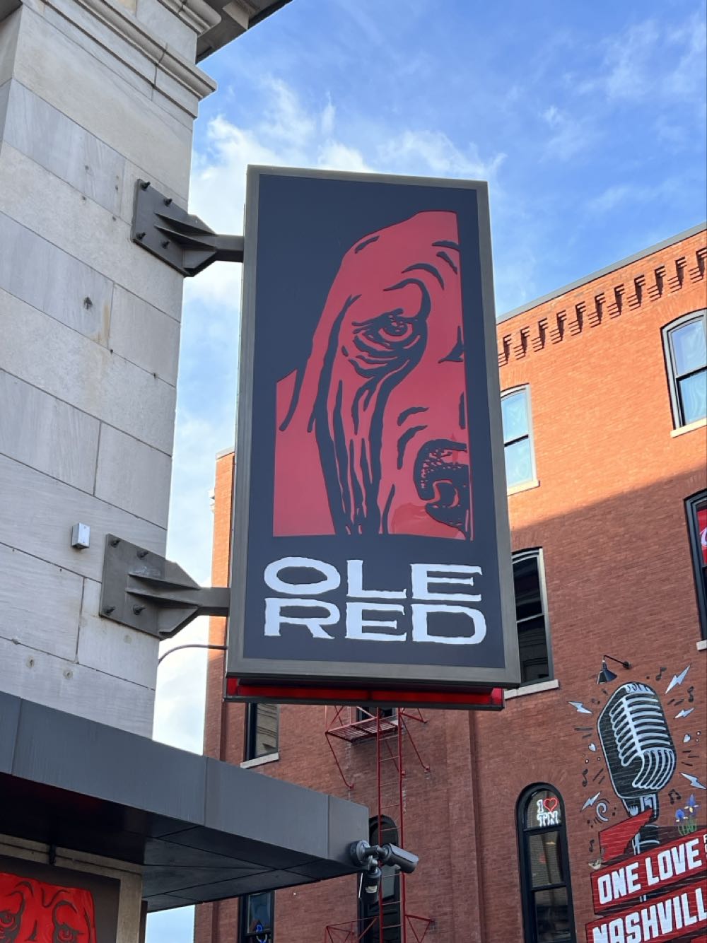 Fat Bottom Ole Red Ale - Fat Bottom Brewing Company, Nashville alcohol collectible - Main Image 2