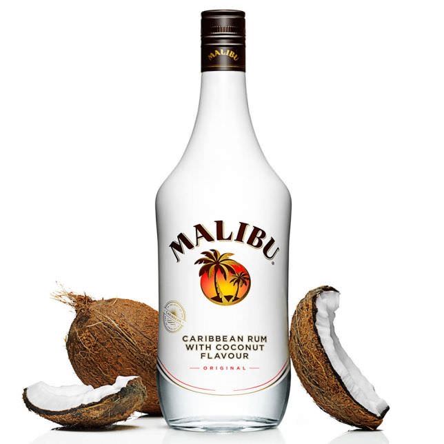 Malibu Original - Pernod Ricard (700 mL) alcohol collectible [Barcode 8410024710601] - Main Image 2