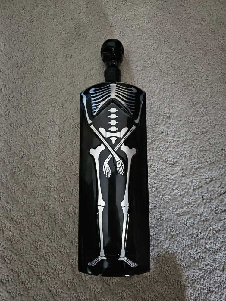 E.T. 51 Espresso Vodka  (750 mL) alcohol collectible [Barcode 628451609209] - Main Image 2