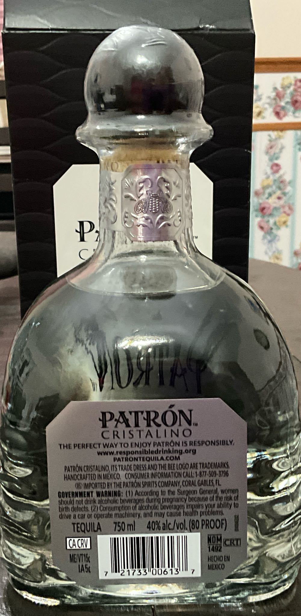 Patron Cristalino Anejo Tequilla - NOM 1492 (750 mL) alcohol collectible [Barcode 721733006137] - Main Image 2