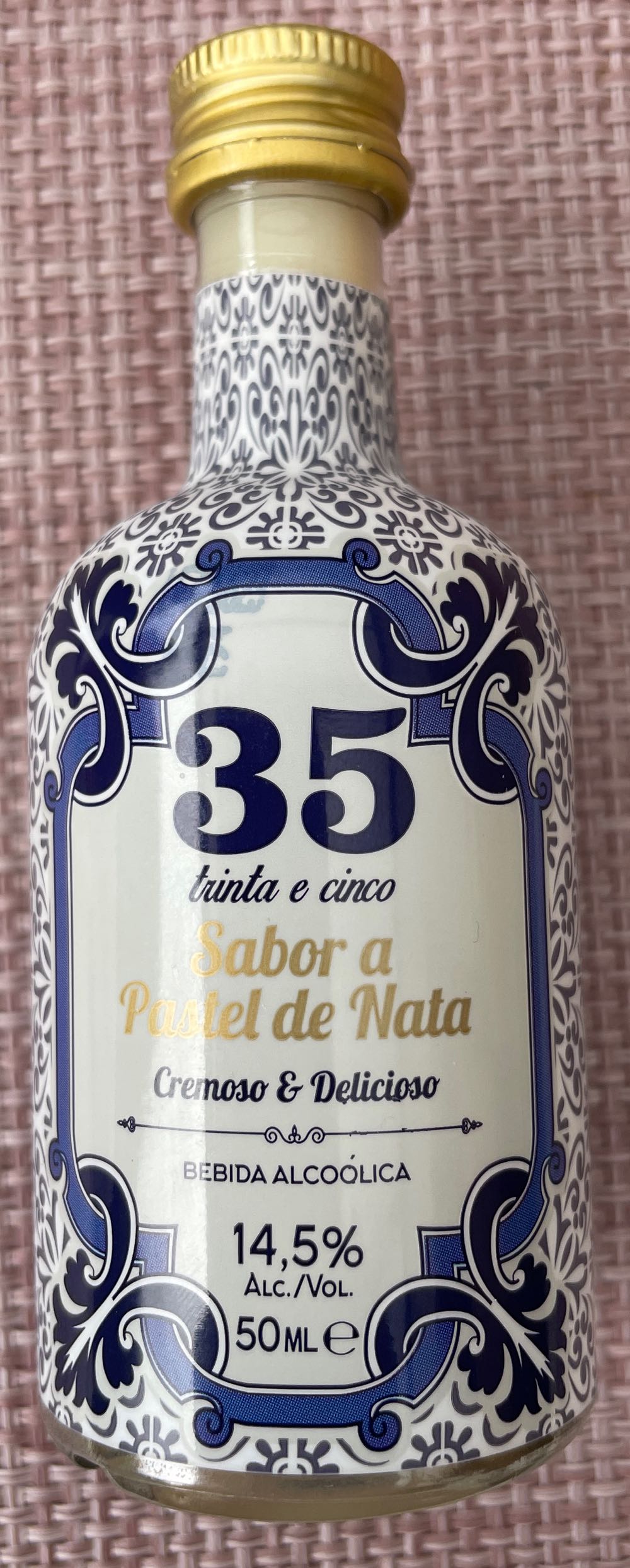 Sweet Cinnamon Pumpkin Candle 3 Wick