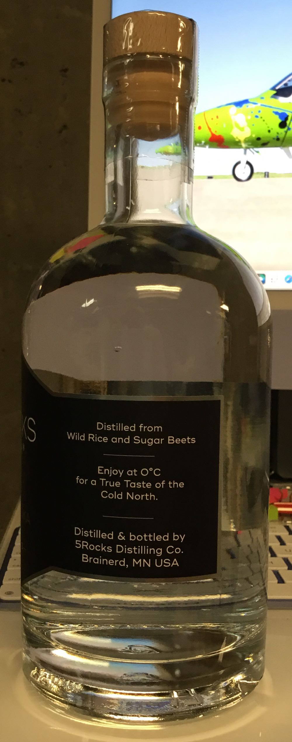 Cold North Vodka - Five Rocks Distilling Co. (750 mL) alcohol collectible [Barcode 860001728712] - Main Image 3