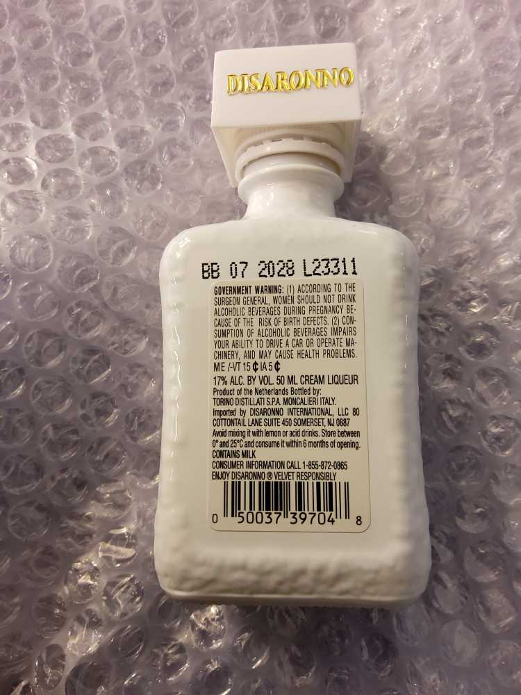 Tiny Bottle - DISARONNO VELVET CREAM LIQUEUR. - TORINO DISTILLATI S.P.A. (50 mL) alcohol collectible [Barcode 050037397048] - Main Image 2