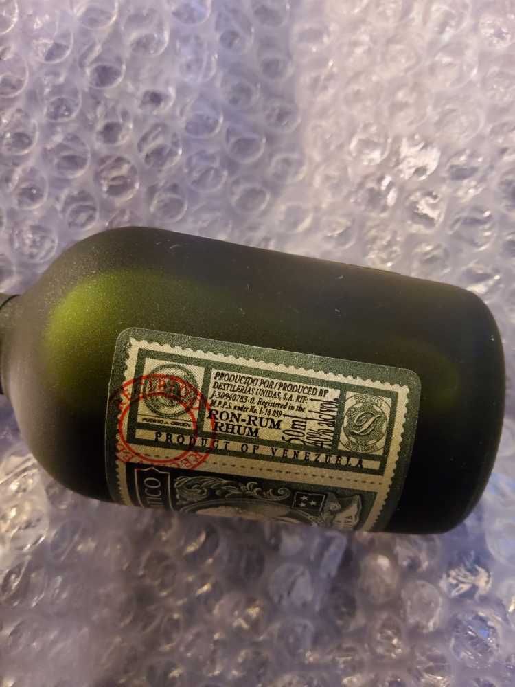 DIPLOMATICO RESERVA EXCLUSIVA - Distilerias unidas S.A. (50 mL) alcohol collectible [Barcode 157100006316] - Main Image 2