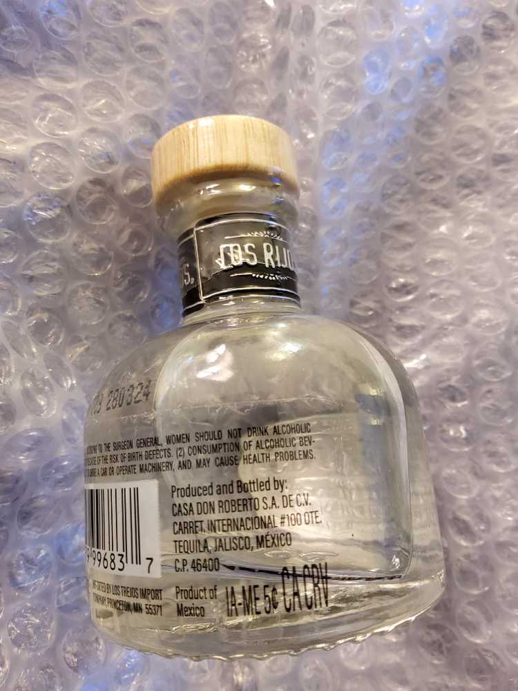 LOS RIJOS SILVER  - Casa Don Roberto (50 mL) alcohol collectible - Main Image 2