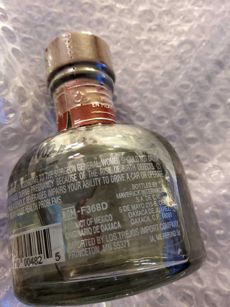 LOS RIJOS MEZCAL ARTESANAL  - Maverick Internacional S.A. De C.V. (50 mL) alcohol collectible [Barcode 087116004825] - Main Image 2