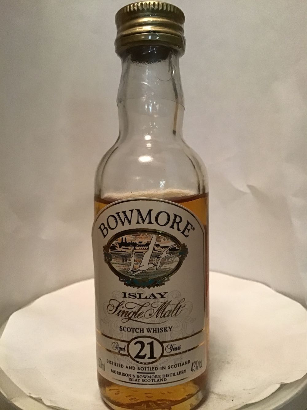 Bowmore Islam & 12, 17 & 21 Yr. - Islay (50 mL) alcohol collectible - Main Image 4