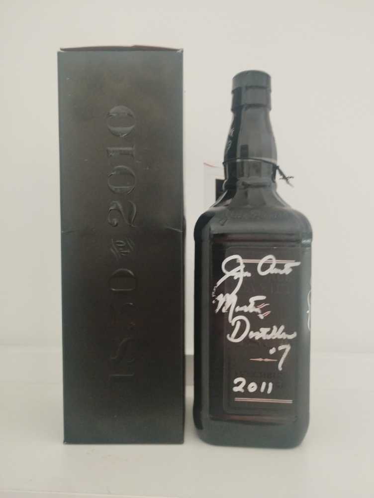 160th Birthday  (1000 mL) alcohol collectible - Main Image 4