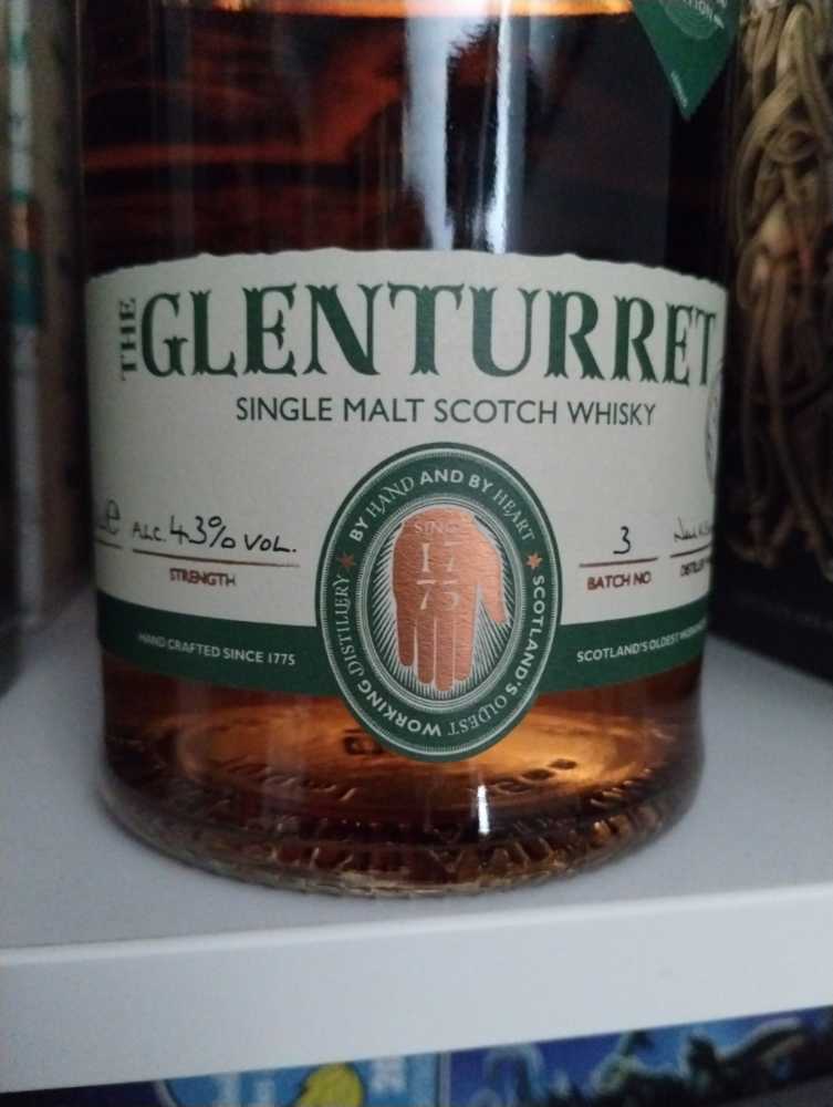 Glenturret Triple Wood Edition  - Glenturret Distillery (700 mL) alcohol collectible [Barcode 5010314302627] - Main Image 2
