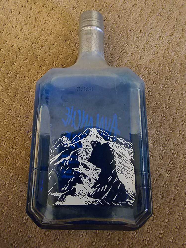 Avalanche Blue Peppermint Schnapps - Munson Shaw Co. (750 mL) alcohol collectible - Main Image 2