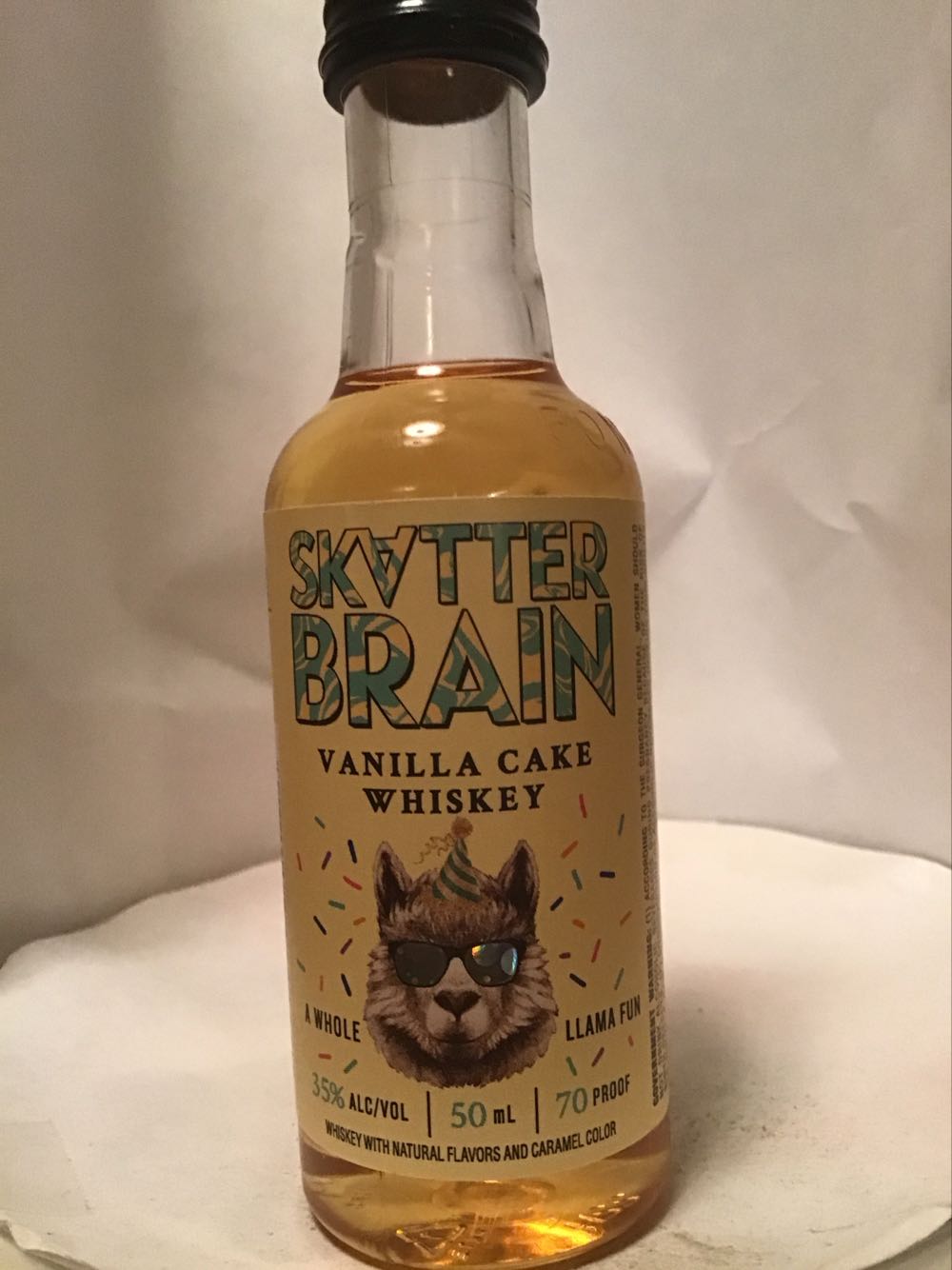 Hawaiian Chi-Chi Cocktail & Passion Fruit & Pineapple Liqueur & Mist