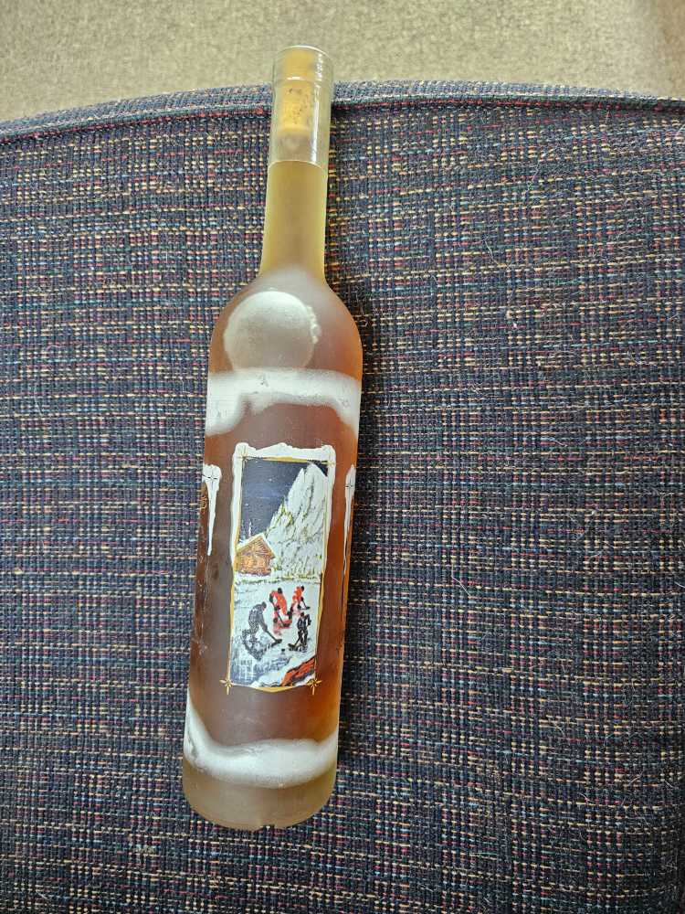 Moselland 2004 - Moselland (750 mL) alcohol collectible - Main Image 2