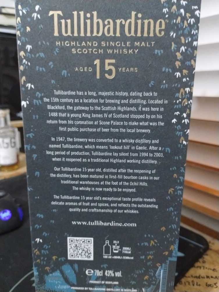 Tullibardine Aged 15 Years - Tullibardine Distillery (700 mL) alcohol collectible - Main Image 2