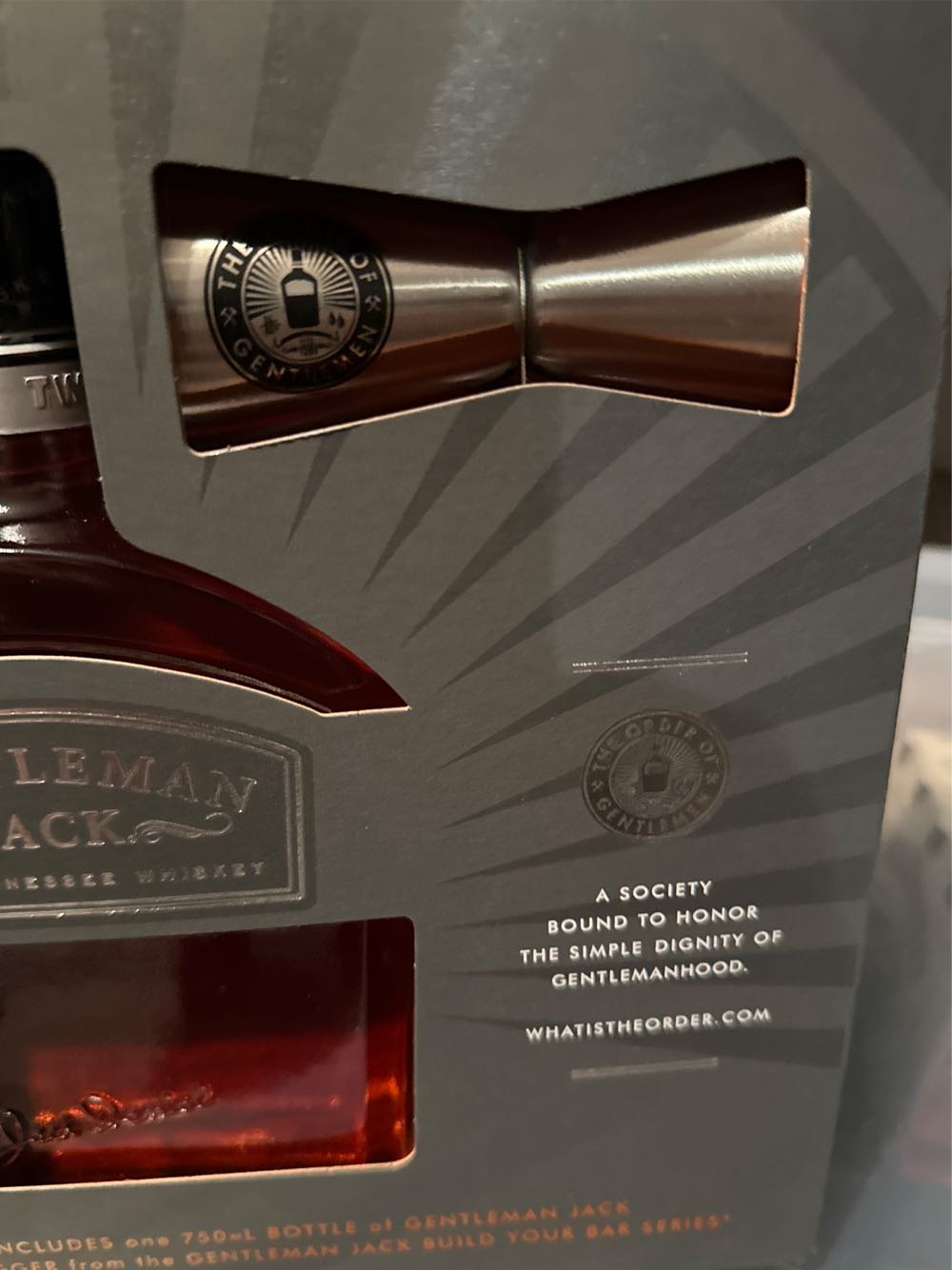 Jack Daniel’s Gentleman Jack Gift Set - Jack Daniel‘s Distillery (750 mL) alcohol collectible - Main Image 2