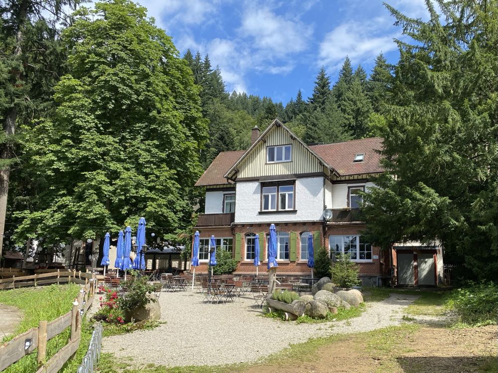 Riegeler Landbier - Fürstlich Fürstenbergische Brauerei, Donaueschingen (500 mL) alcohol collectible - Main Image 3