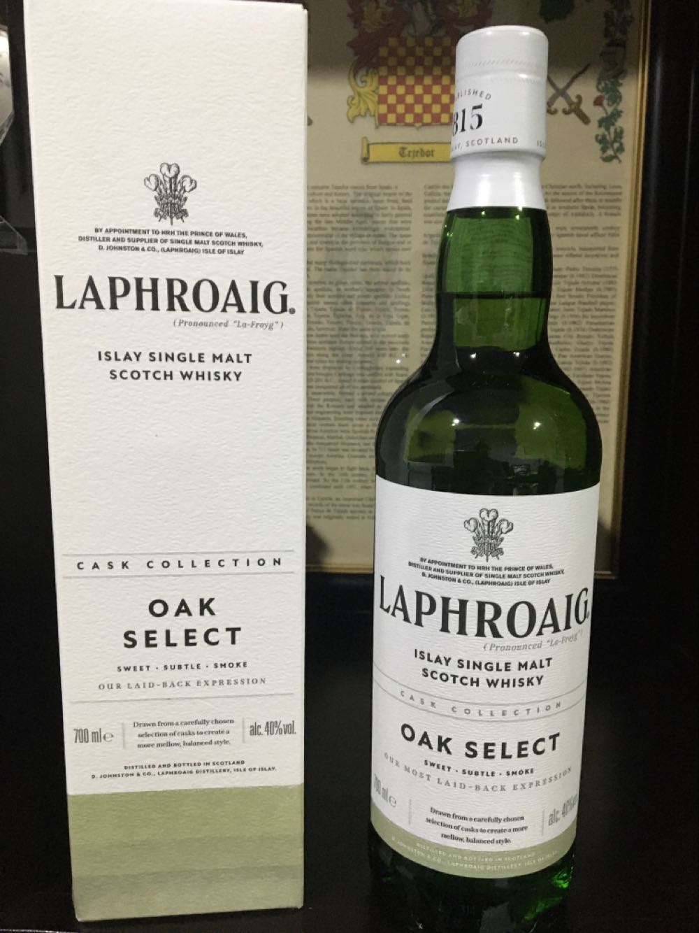 Laphroaig Oak Select - Laphroaig Distillery (700 mL) alcohol collectible - Main Image 2