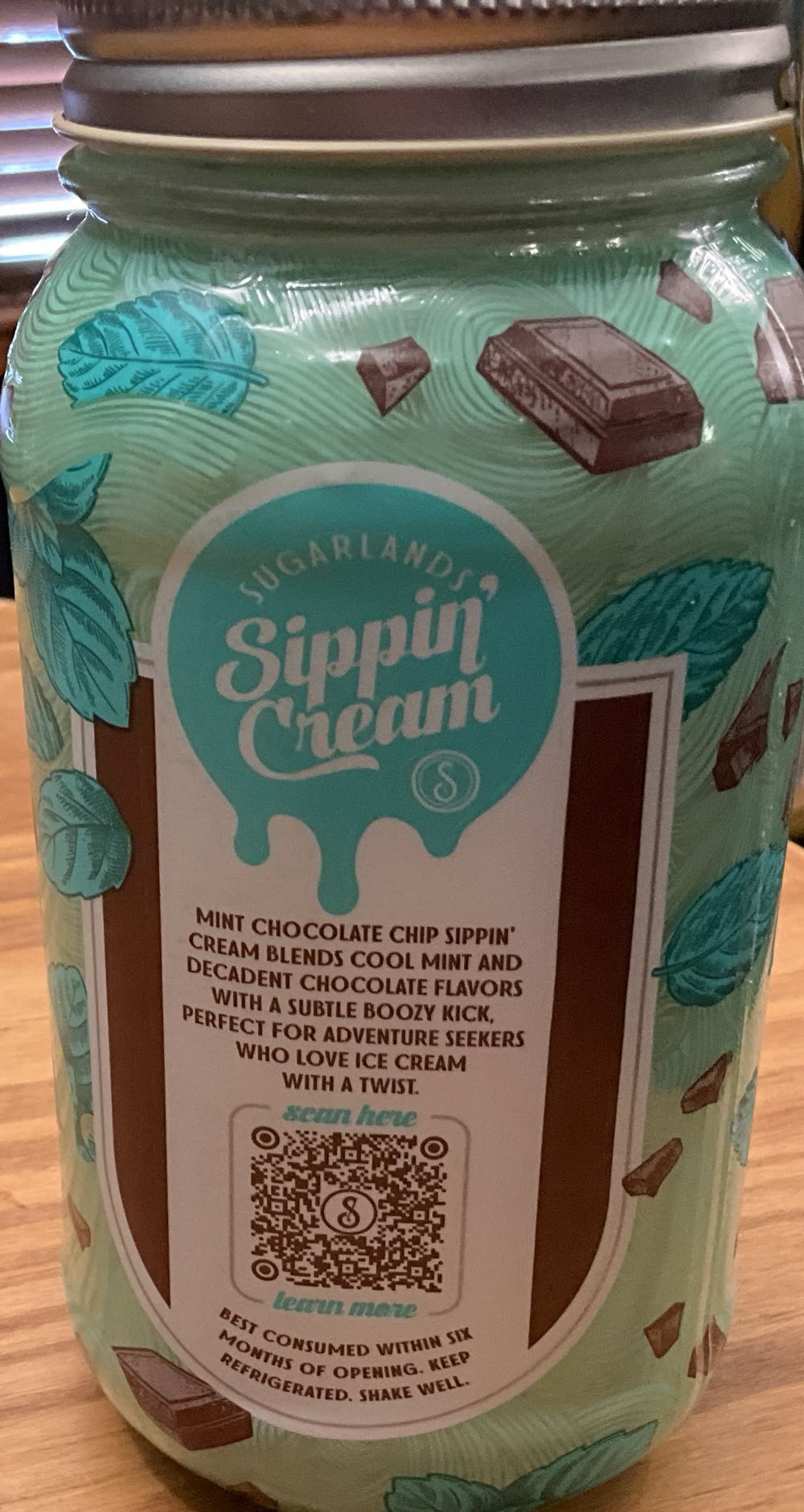 Sugarlands Shine - Mint Chocolate Chip Cream  alcohol collectible [Barcode 811559021602] - Main Image 2