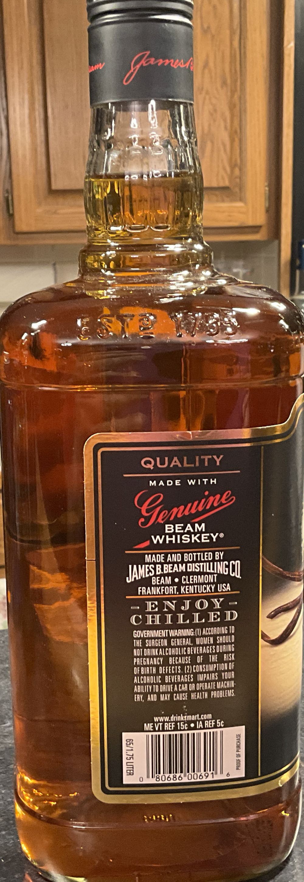 Jim Beam Vanilla Bourbon Whiskey - James Beam Distilling Co. (1.75 L) alcohol collectible [Barcode 080686006916] - Main Image 2