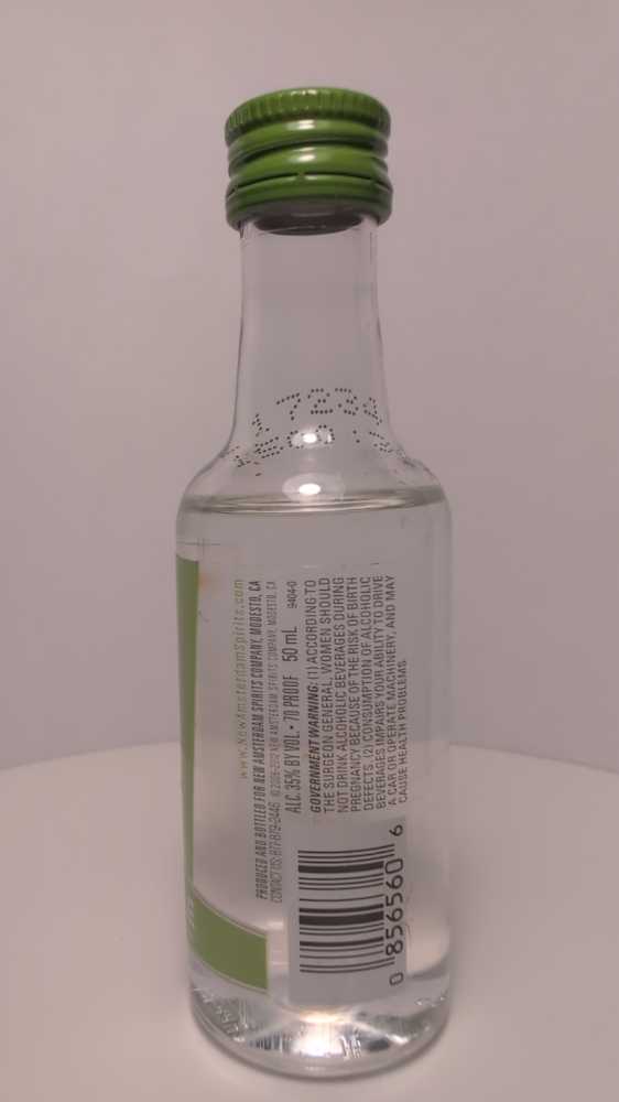 New Amsterdam Apple Flavored Vodka - New Amsterdam Spirits Company (50 mL) alcohol collectible [Barcode 085000006566] - Main Image 4