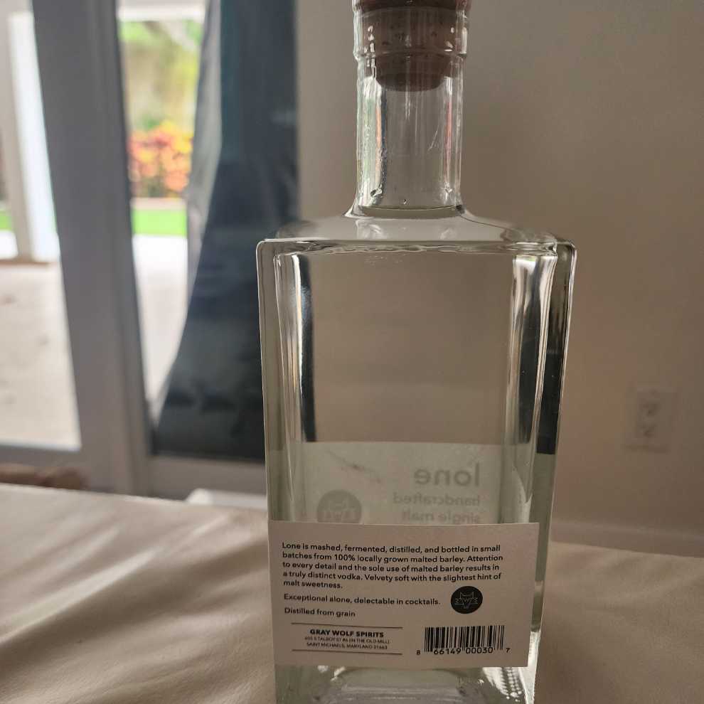 Gray Wolf Lone - Gray Wolf craft Distilling (750 mL) alcohol collectible [Barcode 866149000307] - Main Image 3
