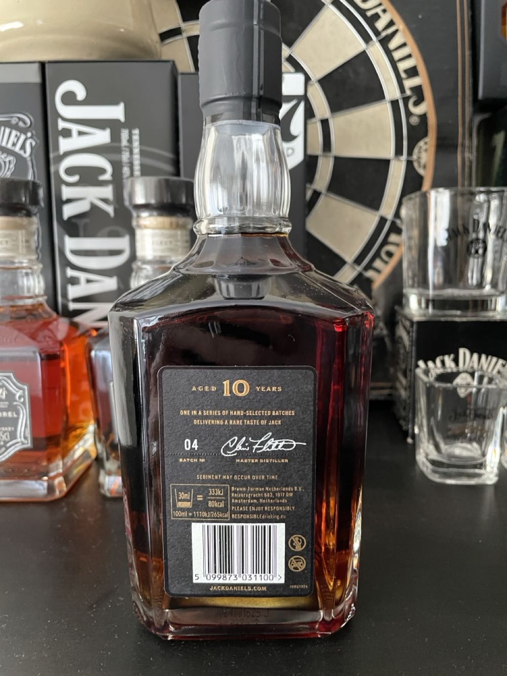 Jack Daniel’s 10 Years Old - Batch 04 - Jack Daniel’s (700 mL) alcohol collectible - Main Image 2
