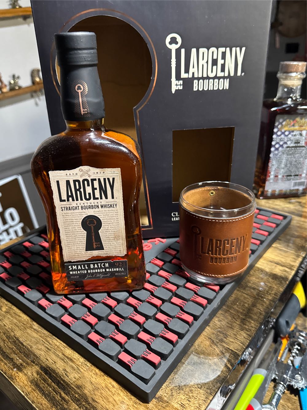 Larceny with Clayton& Crime Glass - Old Fitzgerald Distillery (750 mL) alcohol collectible [Barcode 096749005079] - Main Image 2