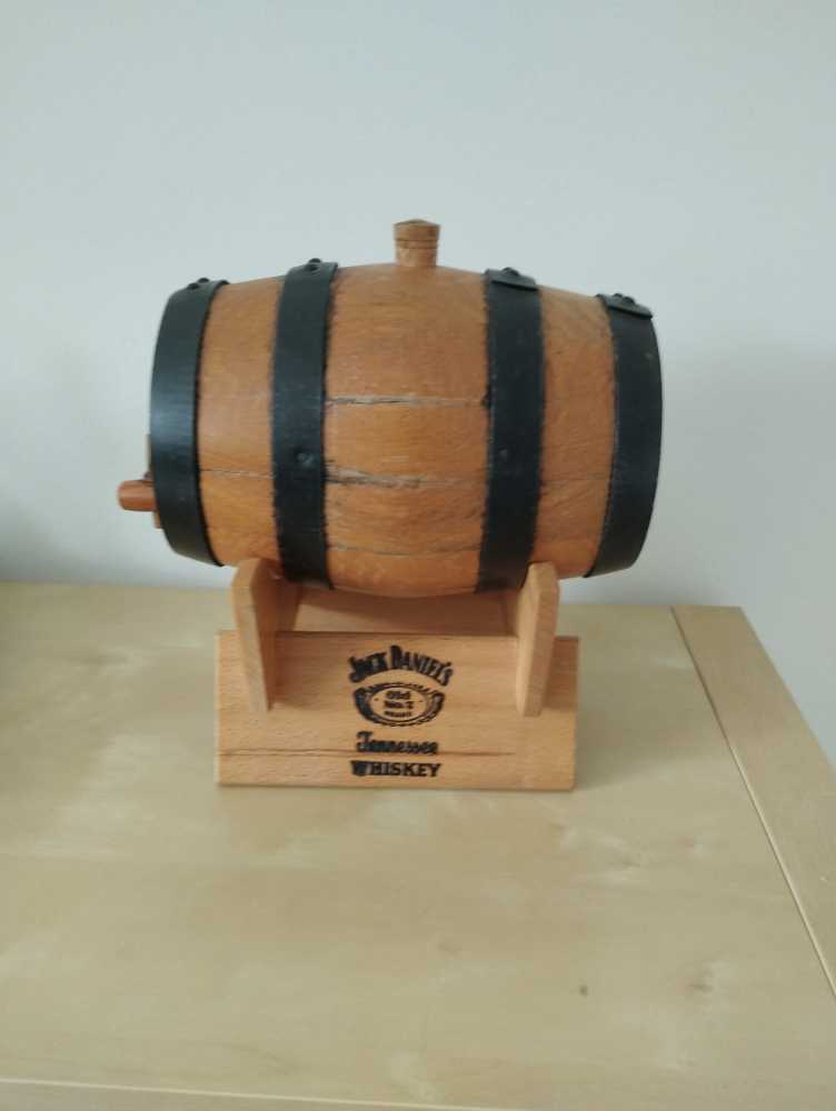 Fass  alcohol collectible - Main Image 2