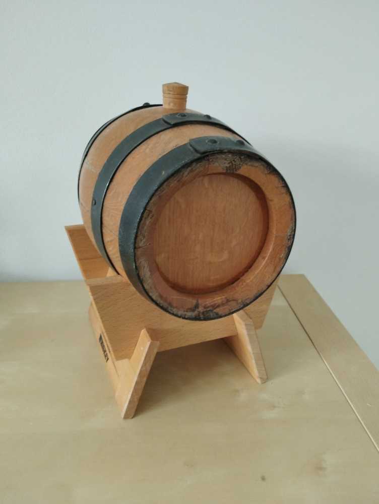 Fass  alcohol collectible - Main Image 3