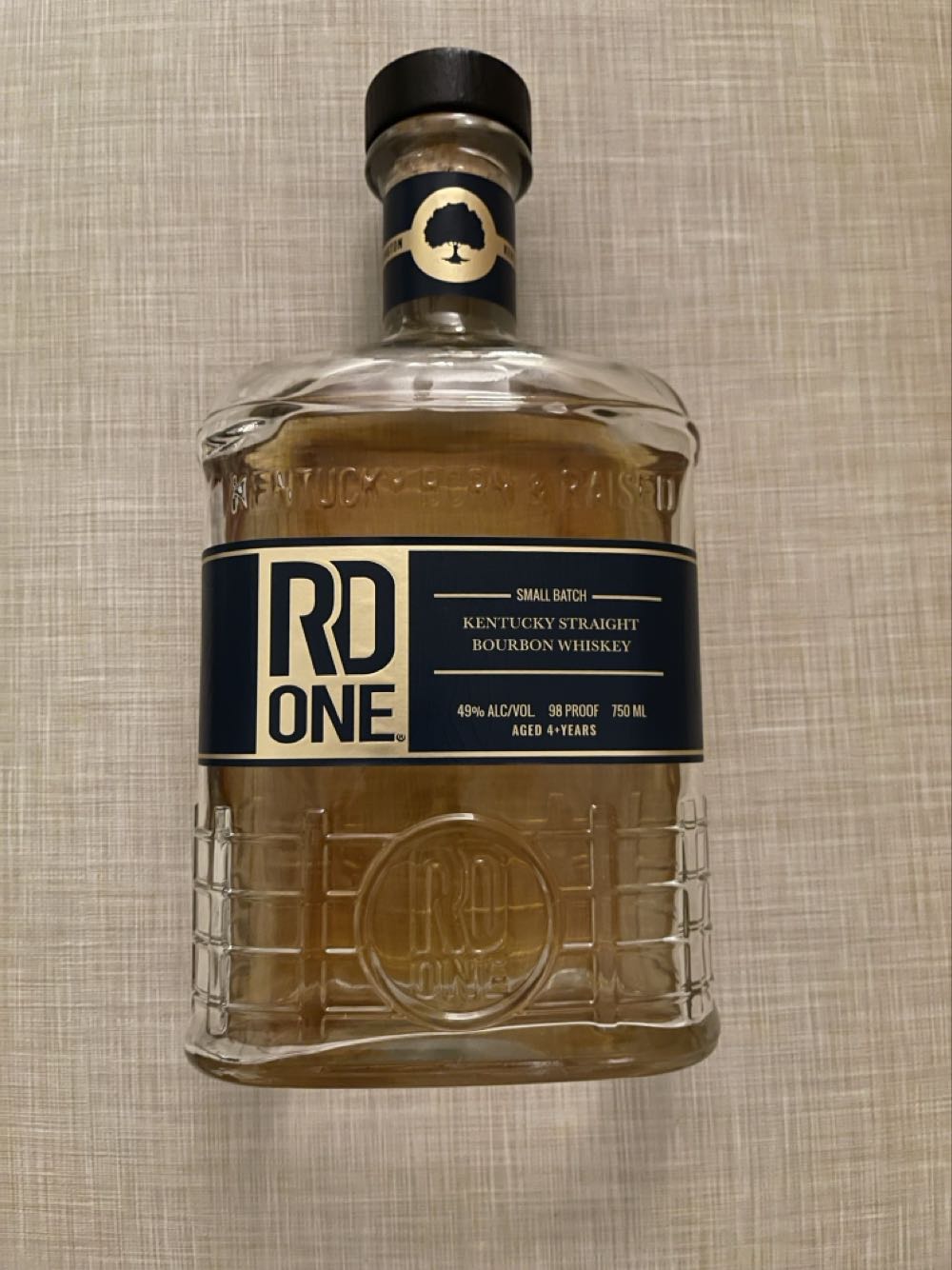 Case Kirkland 22 Old petite single malt scotch