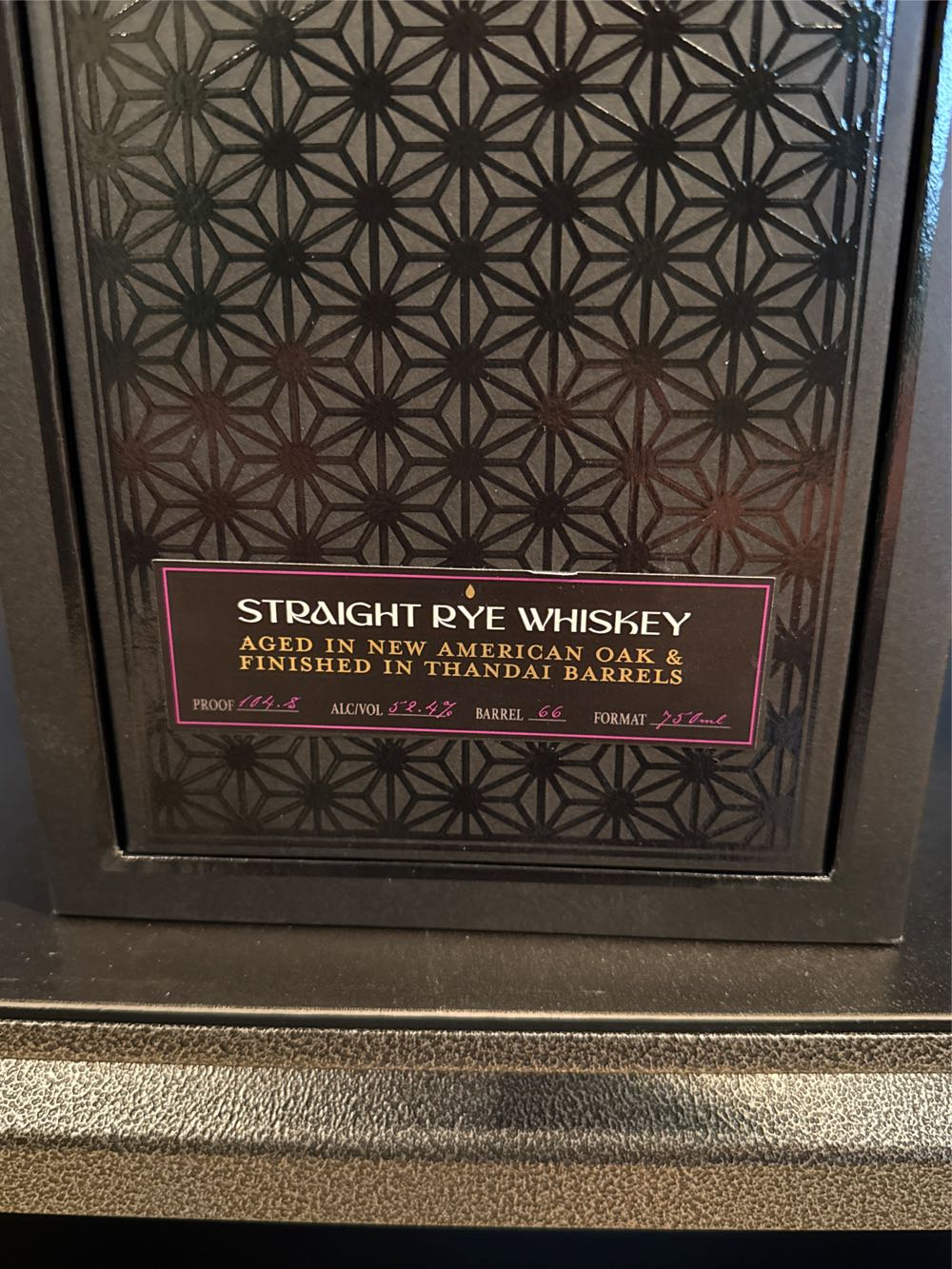 Whistlepig The Boss Hog Xi The Juggernaut Straight Rye Whiskey Straight - WhistlePig Farm, Shoreham, VT (750 mL) alcohol collectible [Barcode 810080551732] - Main Image 4