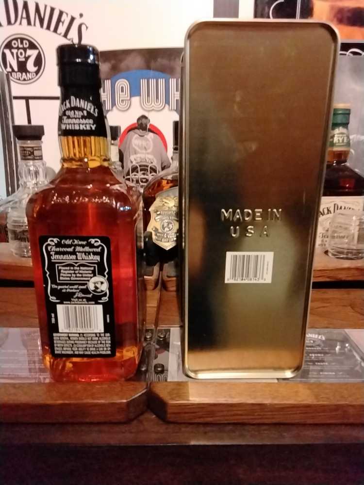 Heritage Series Tin 1st in a series of 3 - Jack Daniels Distillery (75 mL) alcohol collectible - Main Image 3