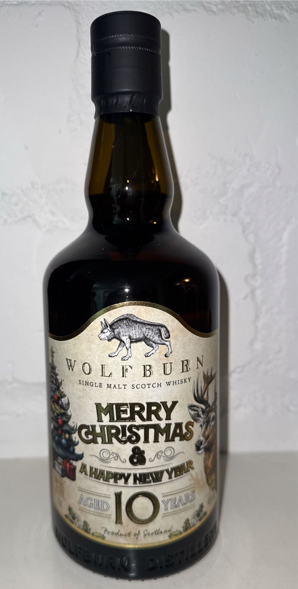Wolfburn 10 Years Christmas Edition - Wolfburn Distillery (700 mL) alcohol collectible [Barcode 745110104407] - Main Image 2