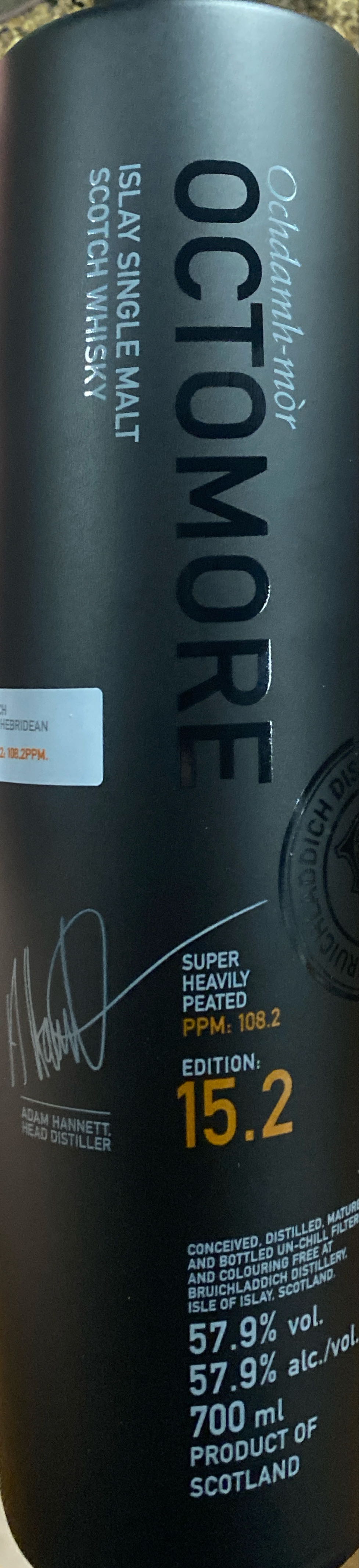Bruichladdich Octomore 15.2 700 Ml Peated Scotch - Bruichladdich Distillery (700 mL) alcohol collectible [Barcode 087236701390] - Main Image 2