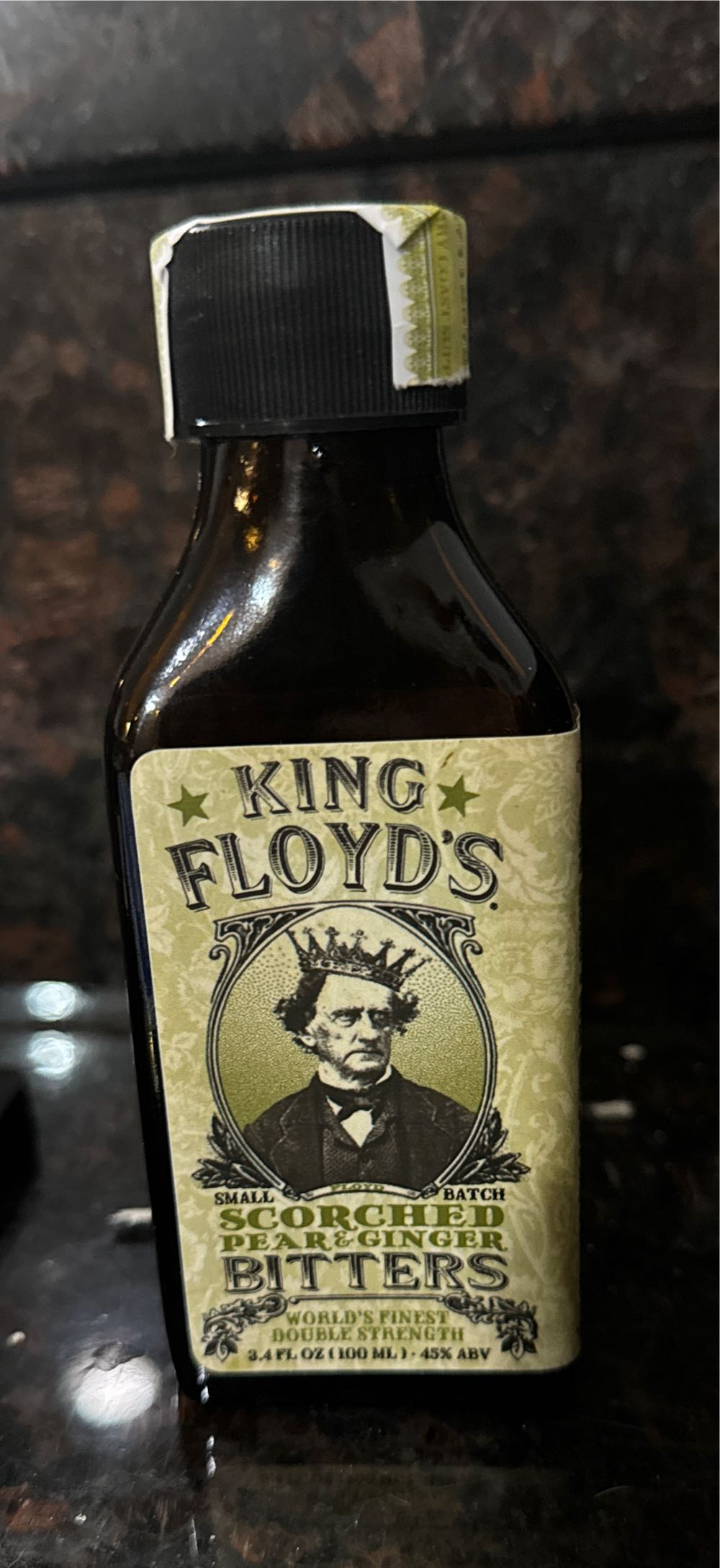Scorched Pear & Ginger Bitters - King Floyd’s alcohol collectible [Barcode 857203007172] - Main Image 2