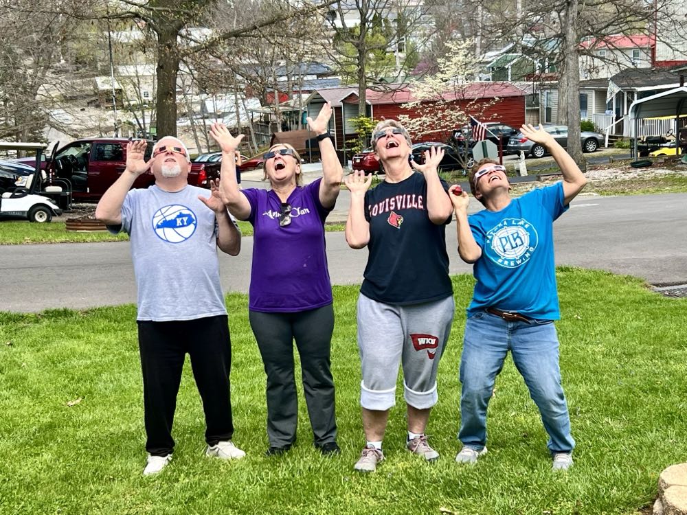 Gravely Turn That Cherry Sour - Gravely Brewing Company, Louisville alcohol collectible - Main Image 2