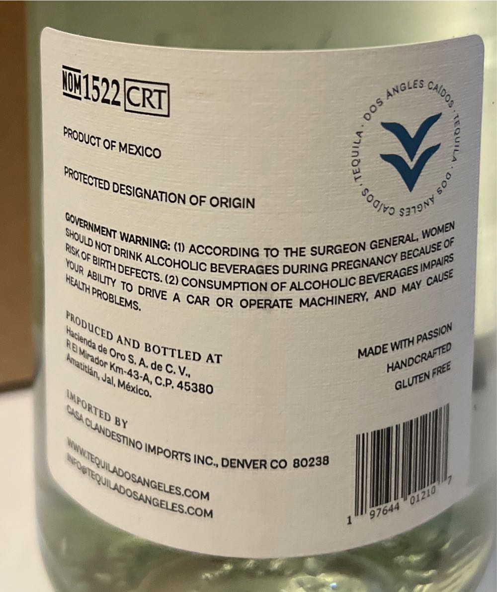 Dos Angeles Caidos Tequila Rosa - NOM 1522 (750 mL) alcohol collectible [Barcode 197644012107] - Main Image 2