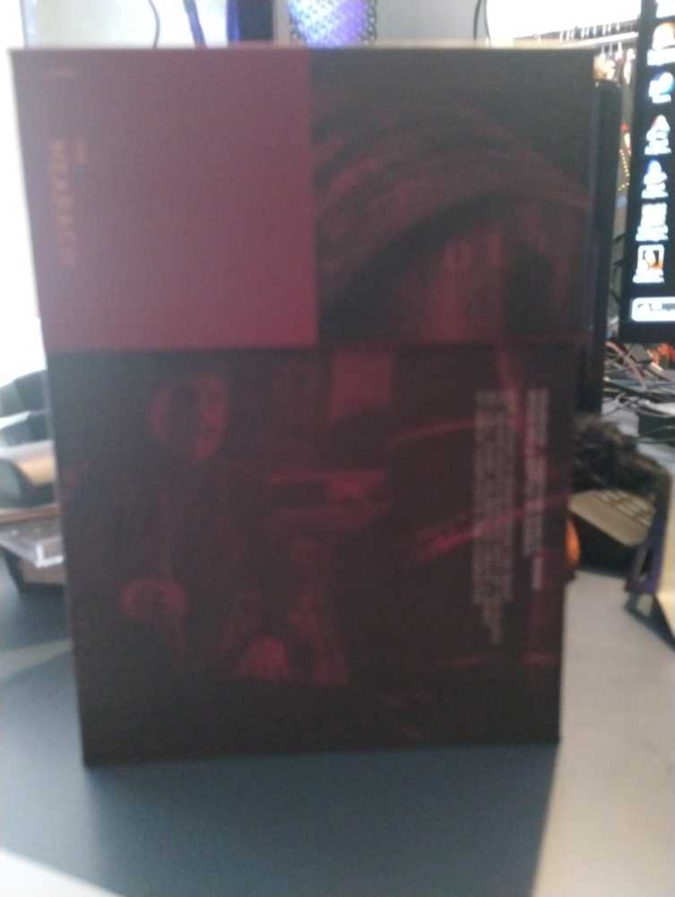 The Hearach First Fill Oloroso Cask Matured  - Isle Of Harris Distillery (700 mL) alcohol collectible [Barcode 5060527740242] - Main Image 3