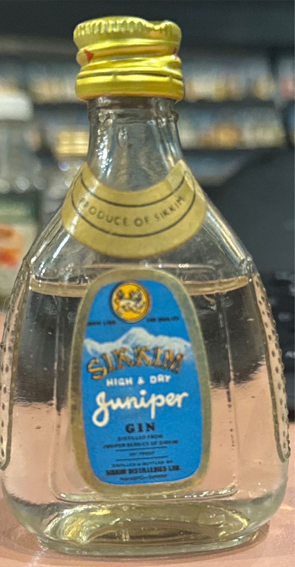 Guy Blue Shampoo For Brunette