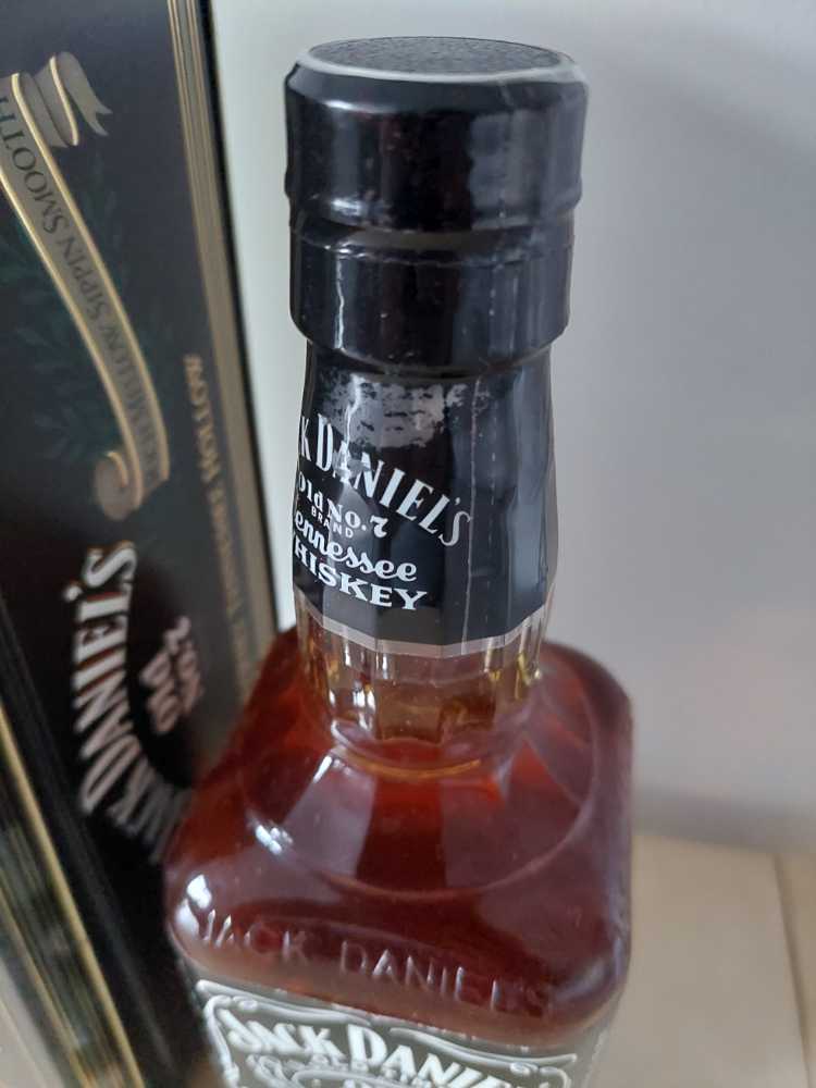 Jahresdose 1998  (700 mL) alcohol collectible - Main Image 3