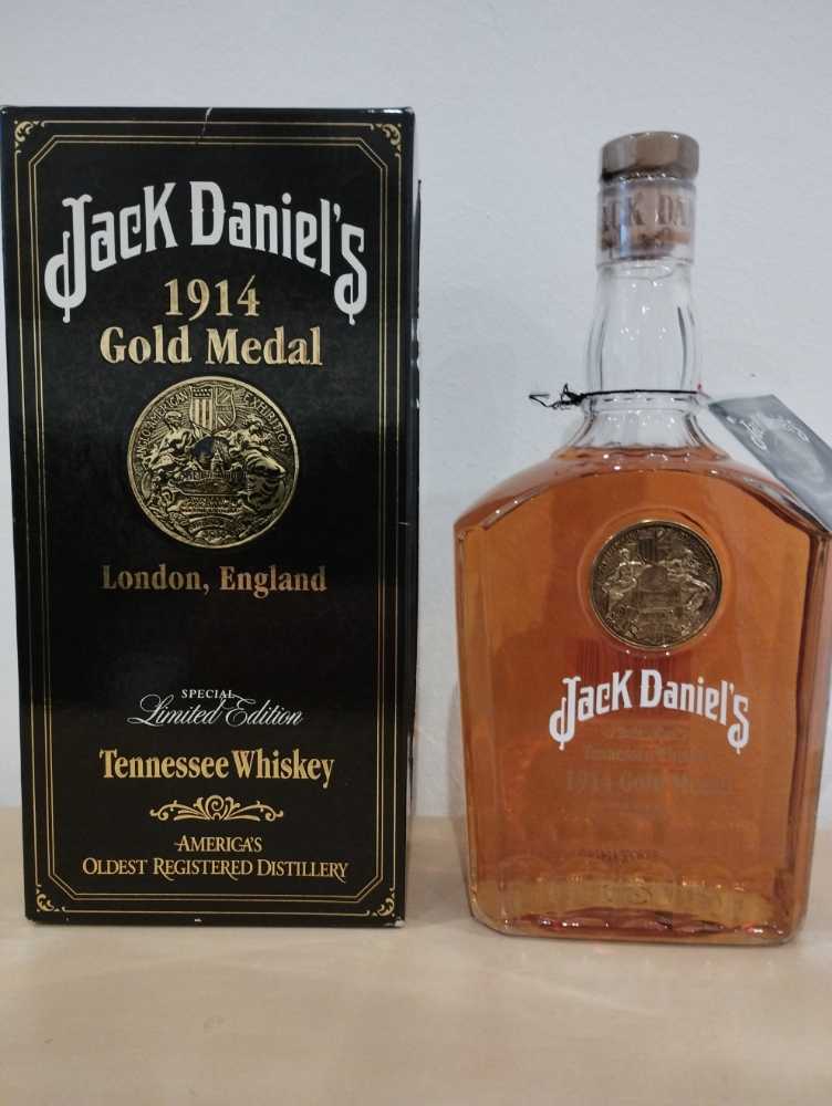 Blackland Pecan Brown Sugar Bourbon 70cl