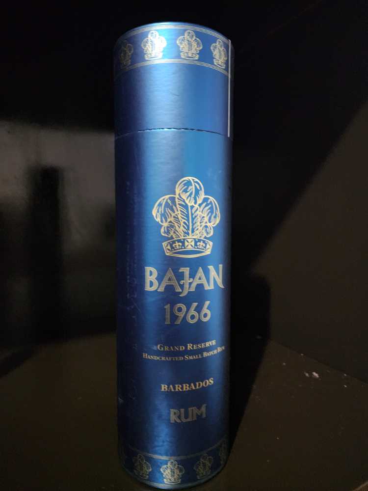 Roots Kanela Liqueur