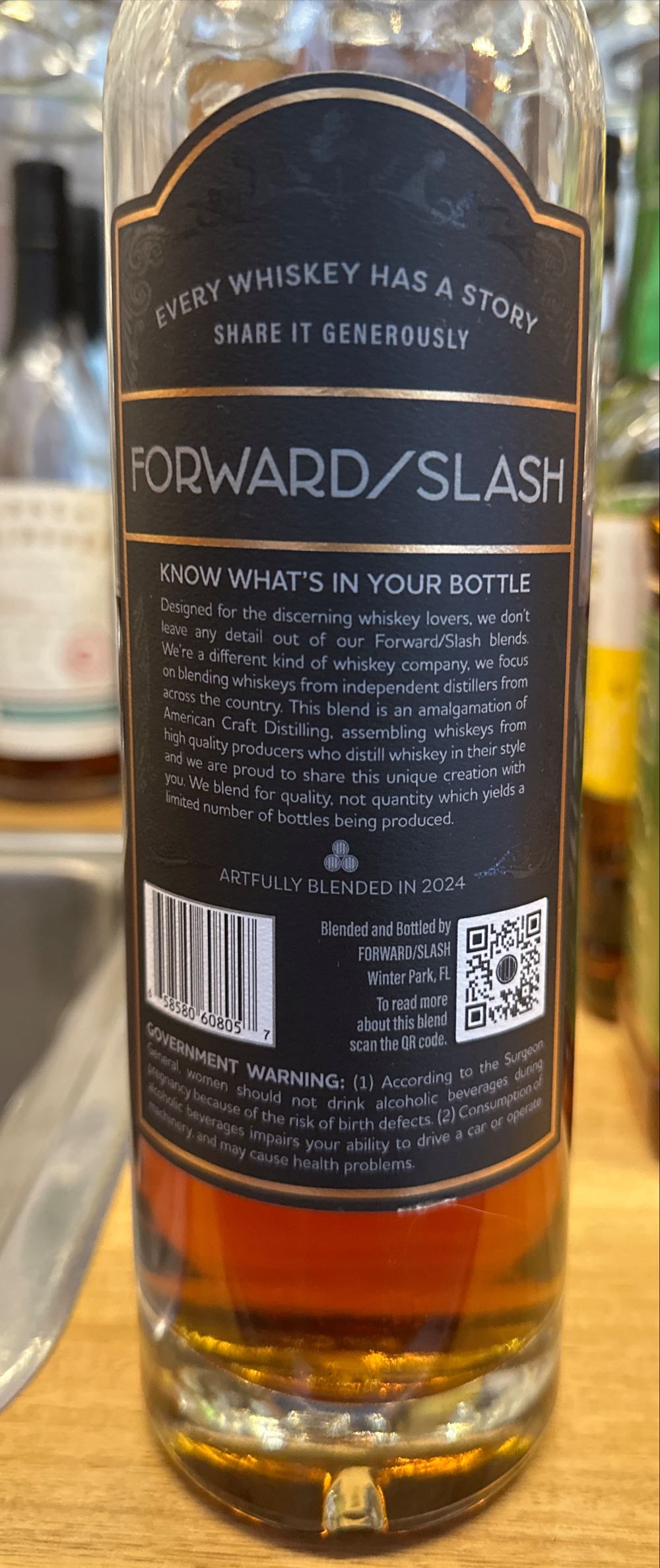 Forward/slash - Vanguard (750 mL) alcohol collectible - Main Image 2