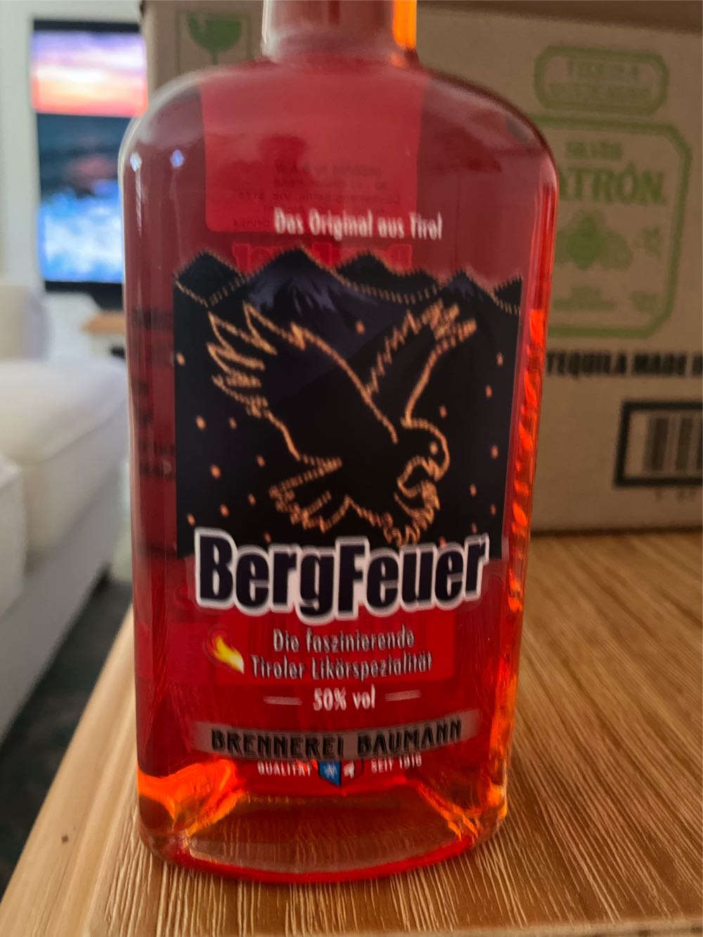 Mars Whisky Lucky Cat &